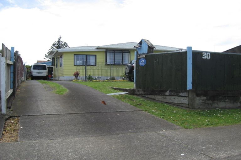 Photo of property in 30 Friesian Drive, Mangere, Auckland, 2022