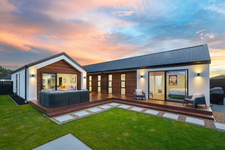 Photo of property in 3 Fry Place, Rolleston, 7614