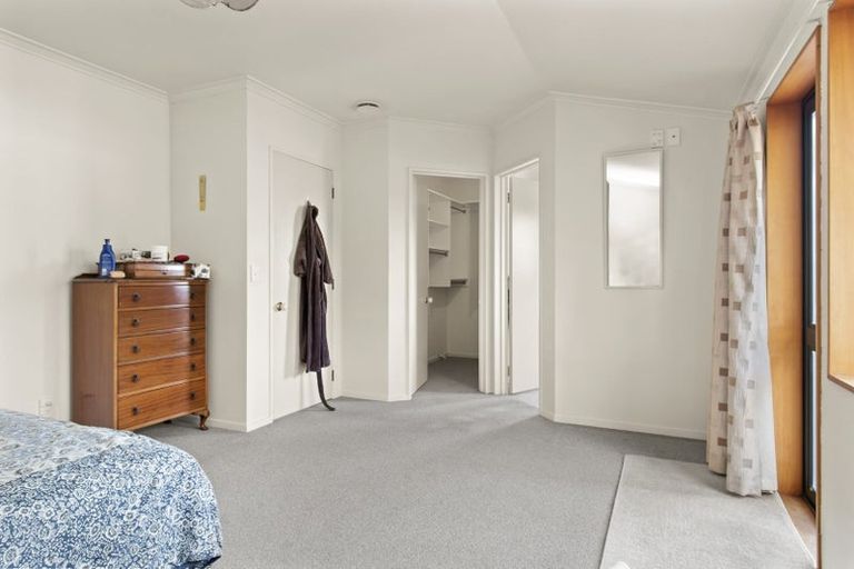 Photo of property in 93 Taylor Street, Cambridge, 3434