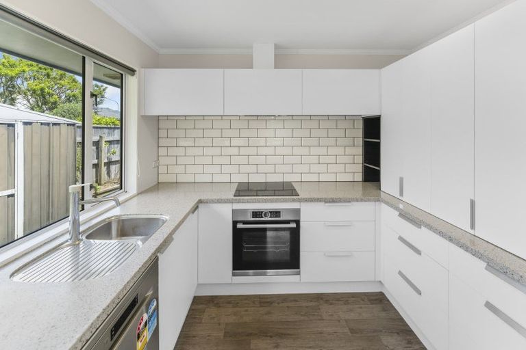 Photo of property in 8 Huria Street, Stoke, Nelson, 7011