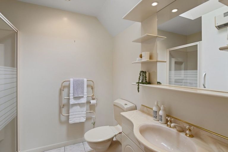 Photo of property in 60 Regent's Park Drive, Casebrook, Christchurch, 8051