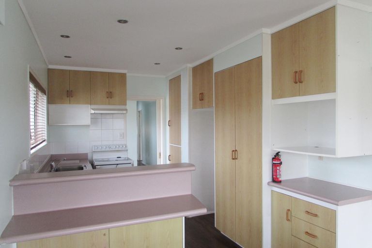 Photo of property in 15 Joyce Street, Pahurehure, Papakura, 2113