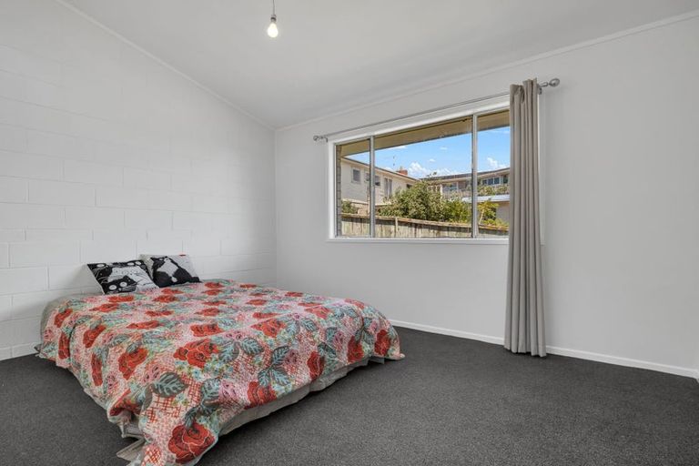 Photo of property in 2/33 Grassways Avenue, Pakuranga, Auckland, 2010
