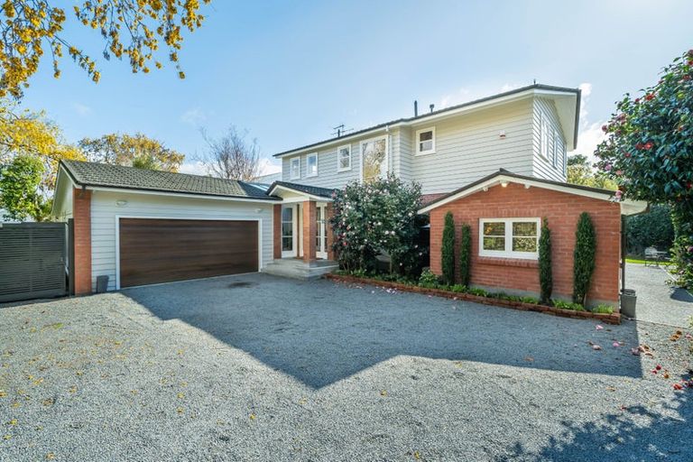 Photo of property in 297 Fergusson Drive, Heretaunga, Upper Hutt, 5018