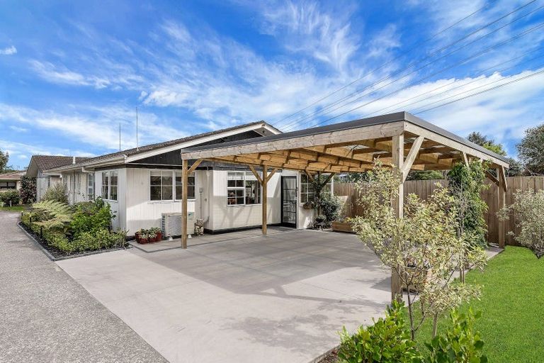 Photo of property in 19f Victoria Avenue, Waiuku, 2123