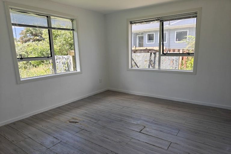 Photo of property in 65 Routley Drive, Glen Eden, Auckland, 0602