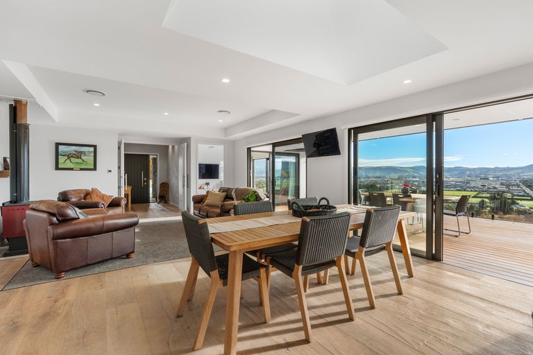 Photo of property in 15 Pomerania Way, Mosgiel, 9024