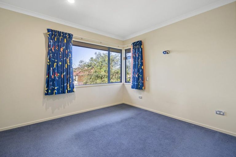 Photo of property in 8 Oldfield Court, Huntington, Hamilton, 3210