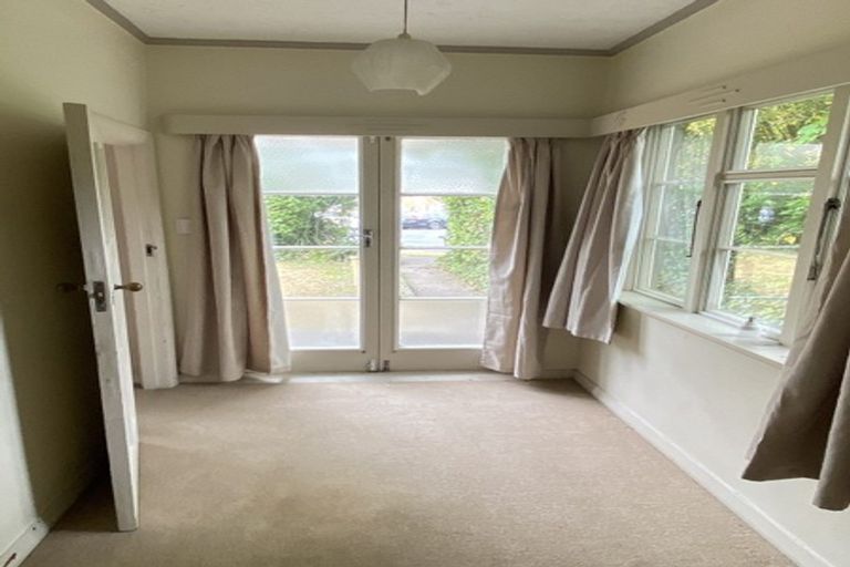 Photo of property in 6 Huia Street, Riccarton, Christchurch, 8041