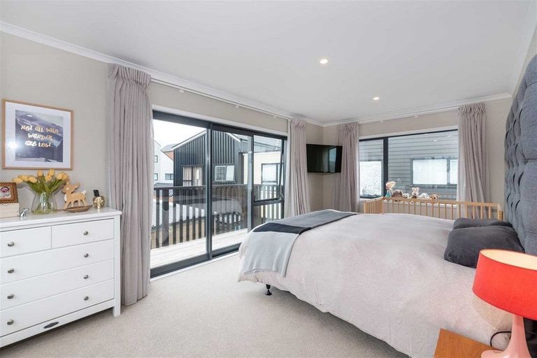 Photo of property in 21 Mapou Road, Hobsonville, Auckland, 0616