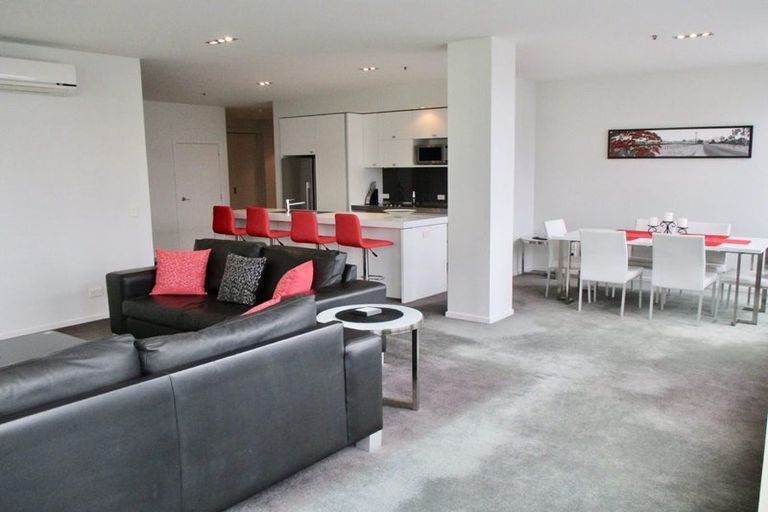 Photo of property in 22 Liardet Apartments, 104/22 Liardet Street, New Plymouth, 4310