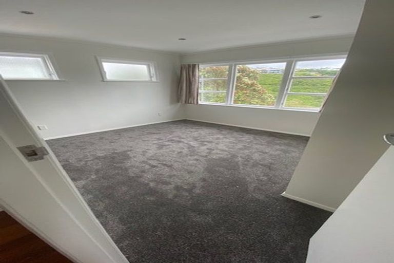 Photo of property in 145 Karepa Street, Brooklyn, Wellington, 6021