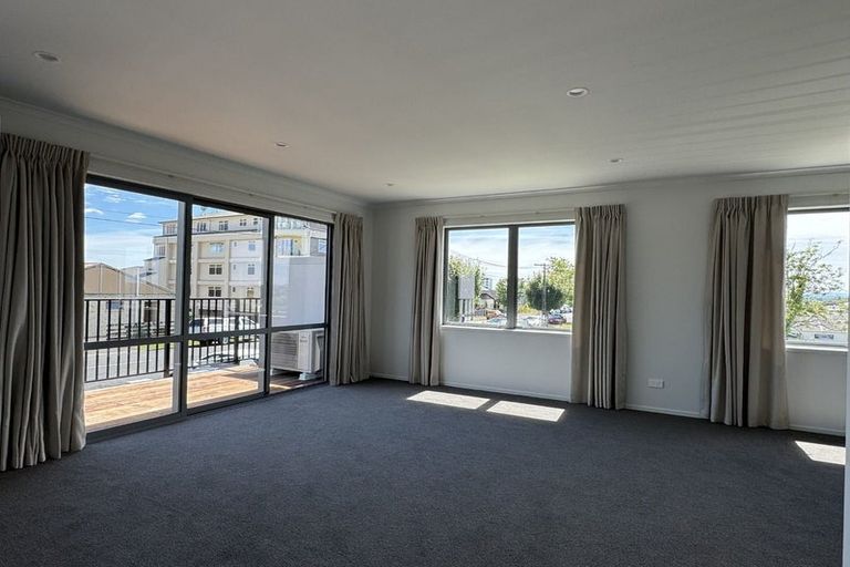 Photo of property in 1/41 Thackeray Street, Hamilton Lake, Hamilton, 3204