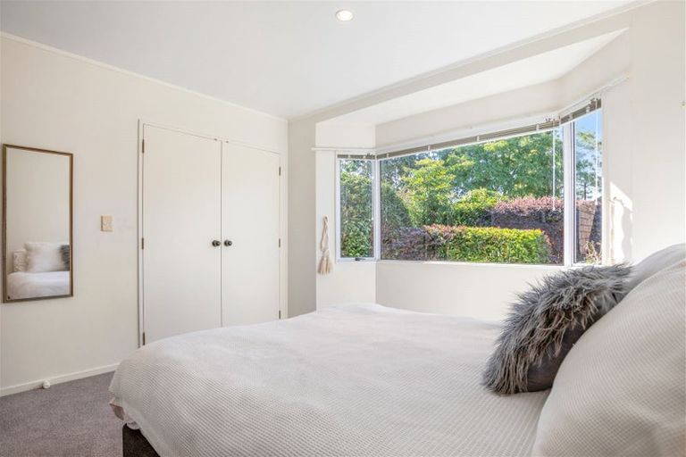 Photo of property in 25 Neil Avenue, Te Atatu Peninsula, Auckland, 0610