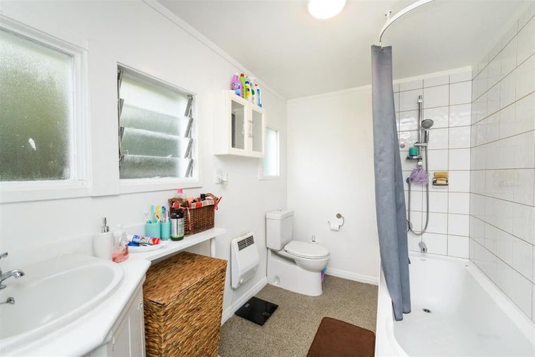 Photo of property in 78 Pukepapa Road, Marton, 4710
