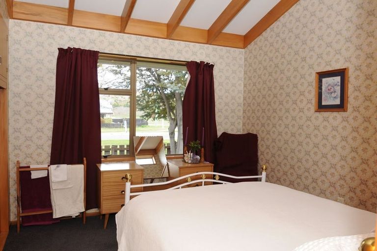 Photo of property in 20 Ferguson Street, Kurow, 9435