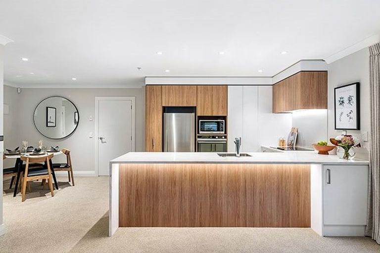 Photo of property in 98b/30 Ambassador Glade, Orewa, 0931