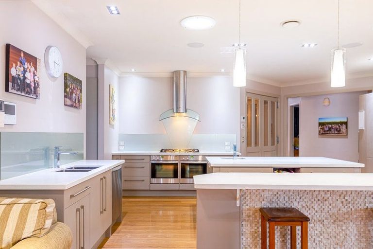 Photo of property in 430 Waitoki Road, Wainui, Silverdale, 0994