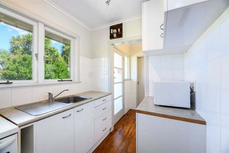 Photo of property in 95 Rathgar Road, Henderson, Auckland, 0610