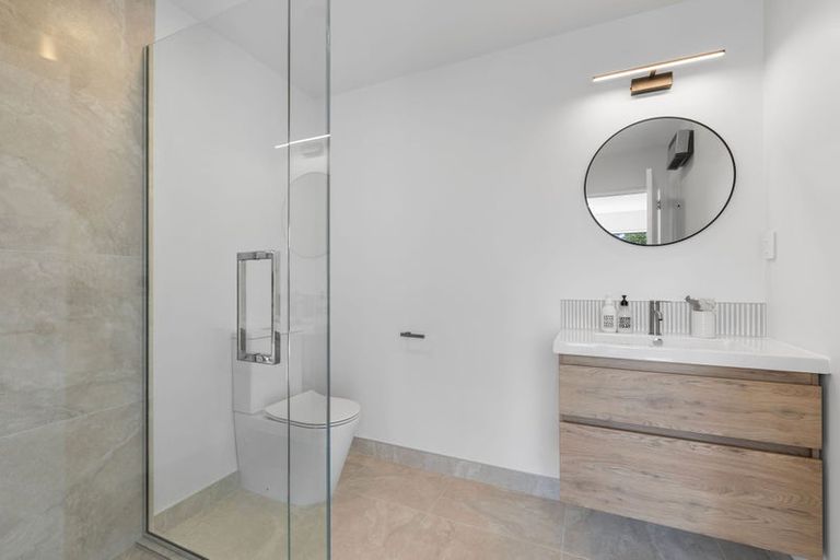 Photo of property in 5 Cricklewood Place, Avonhead, Christchurch, 8042