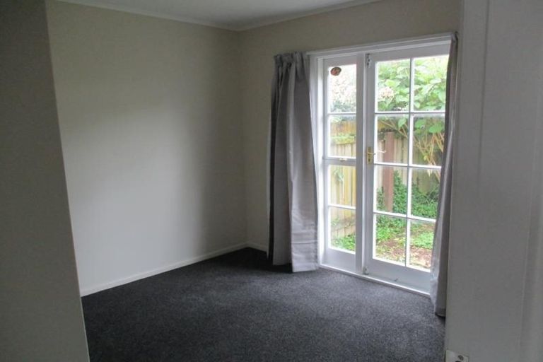 Photo of property in 47 Ruapehu Street, Paraparaumu, 5032