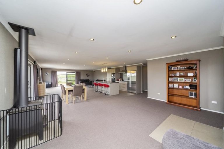 Photo of property in 15 Larlin Drive, Hawera, 4675