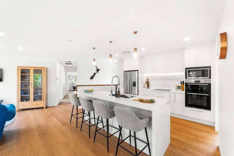 Photo of property in 42 Ramsgate Terrace, Mairangi Bay, Auckland, 0630