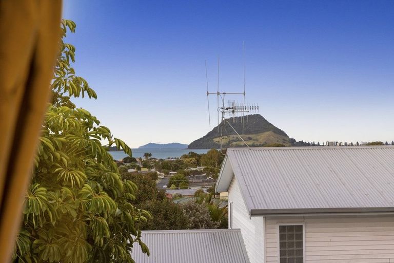 Photo of property in 17 Milton Road, Otumoetai, Tauranga, 3110