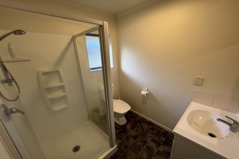 Photo of property in 38 Parnell Heights Drive, Kelvin Grove, Palmerston North, 4414