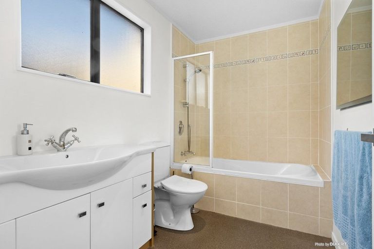 Photo of property in 25b Orchy Crescent, Southgate, Wellington, 6023