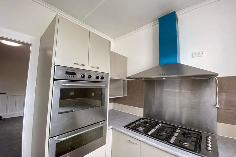 Photo of property in 40 Waimairi Road, Upper Riccarton, Christchurch, 8041