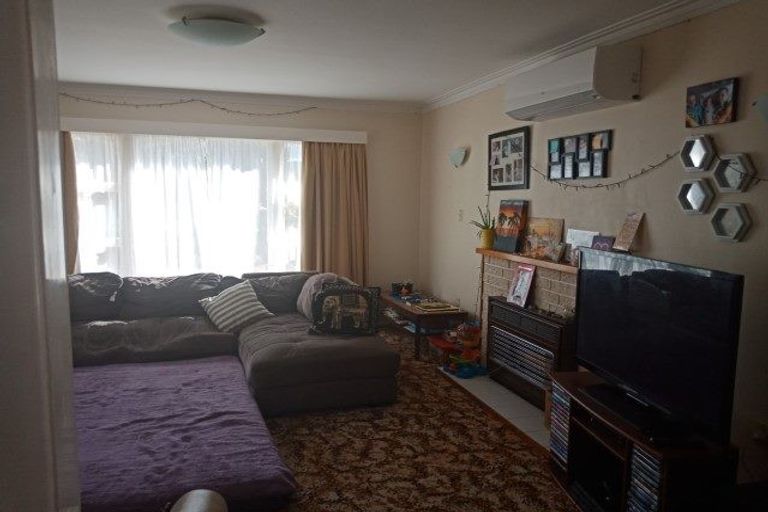 Photo of property in 79 Fraser Street, Wainuiomata, Lower Hutt, 5014
