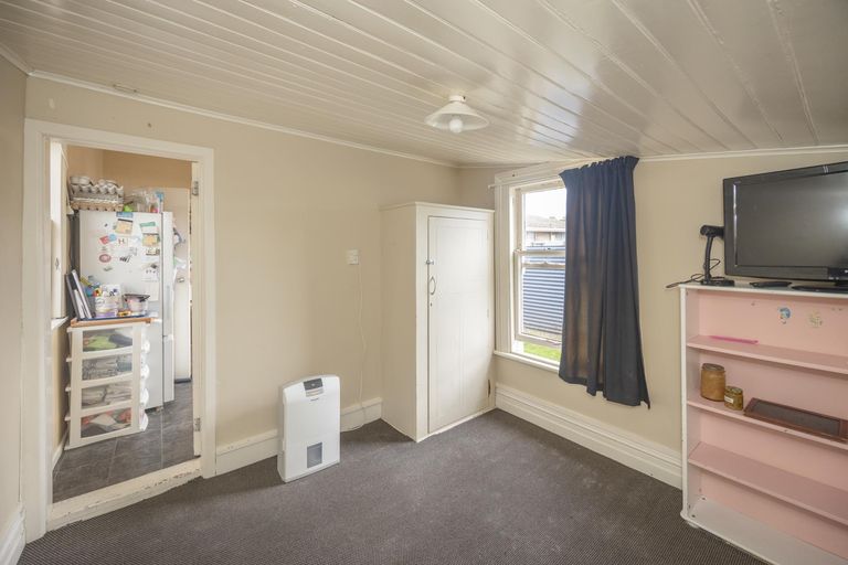 Photo of property in 28 College Street, Oamaru North, Oamaru, 9400