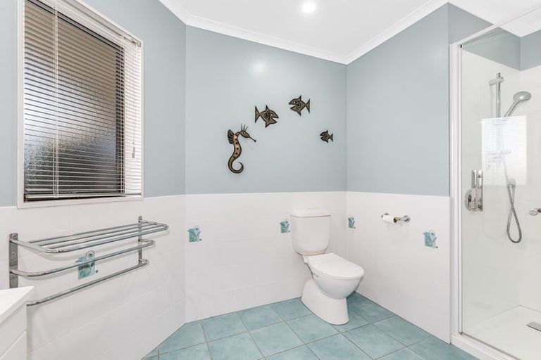 Photo of property in 57 Navigation Drive, Whitby, Porirua, 5024