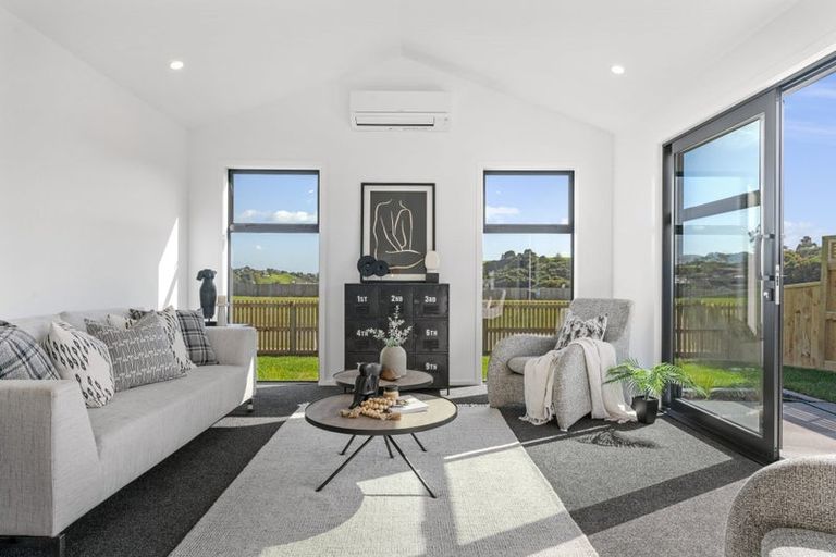 Photo of property in 205 Adler Drive, Ohauiti, Tauranga, 3112