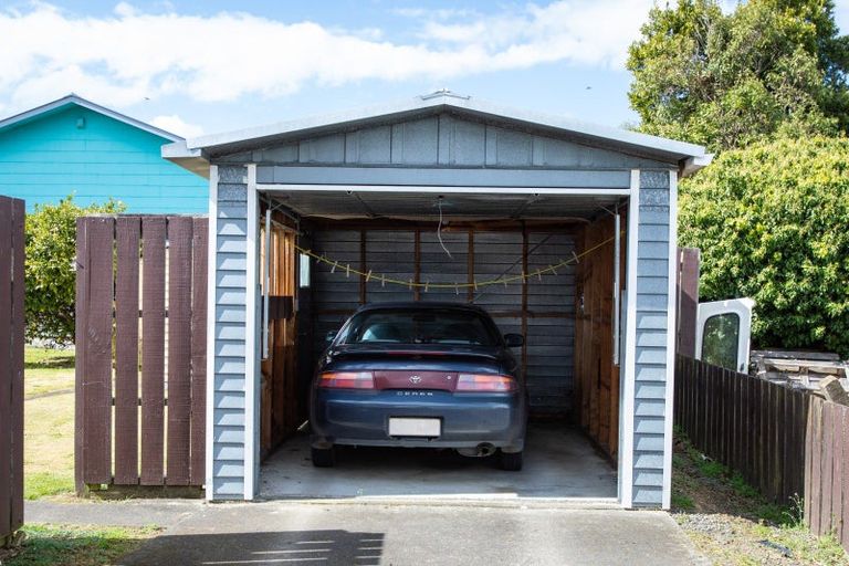 Photo of property in 240 High Street, Dannevirke, 4930