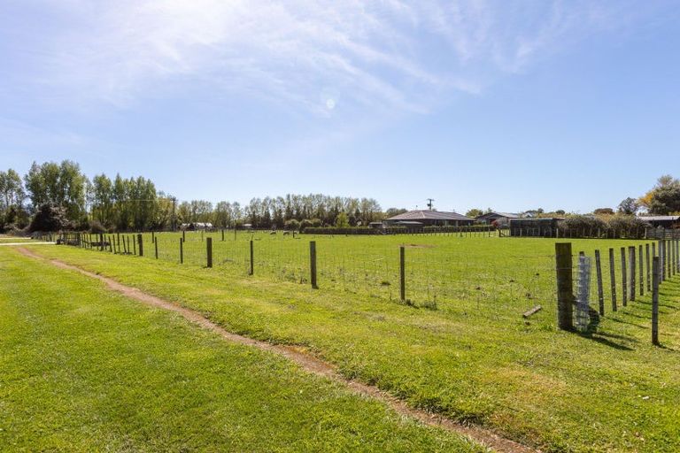 Photo of property in 120 Fergusson Street, Woodville, 4920