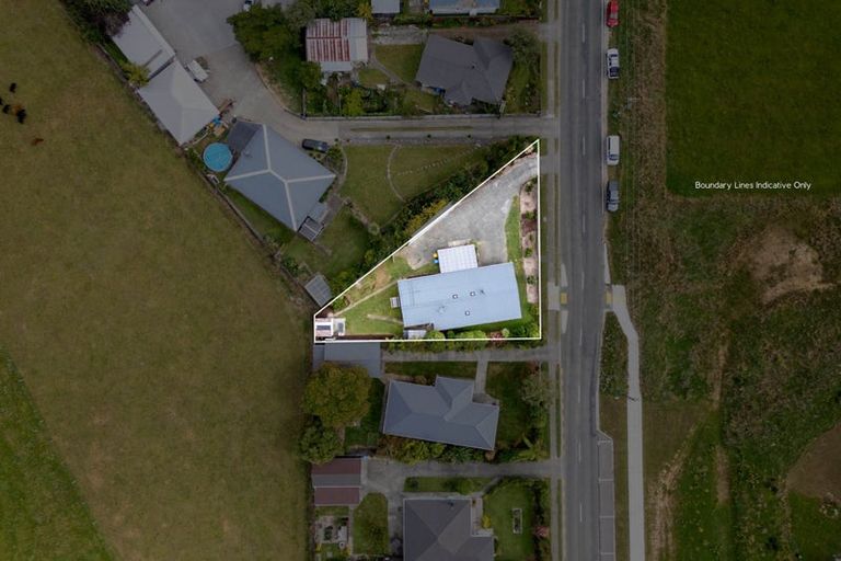 Photo of property in 30 Meihana Street, Takaka, 7110