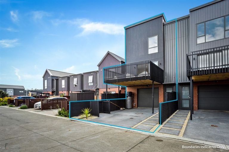 Photo of property in 52 Wallace Road, Hobsonville, Auckland, 0616