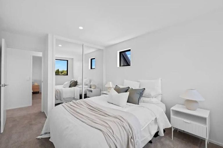 Photo of property in 2/48 Winton Street, Saint Albans, Christchurch, 8014