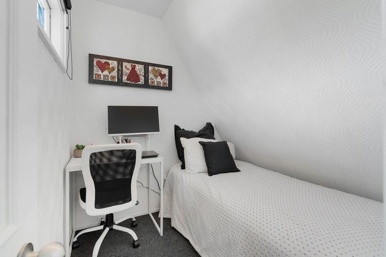 Photo of property in 7 Rachel Place, Avonhead, Christchurch, 8042