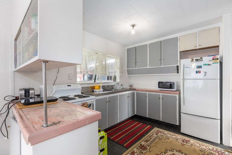 Photo of property in 62 Mckinstry Avenue, Mangere East, Auckland, 2024