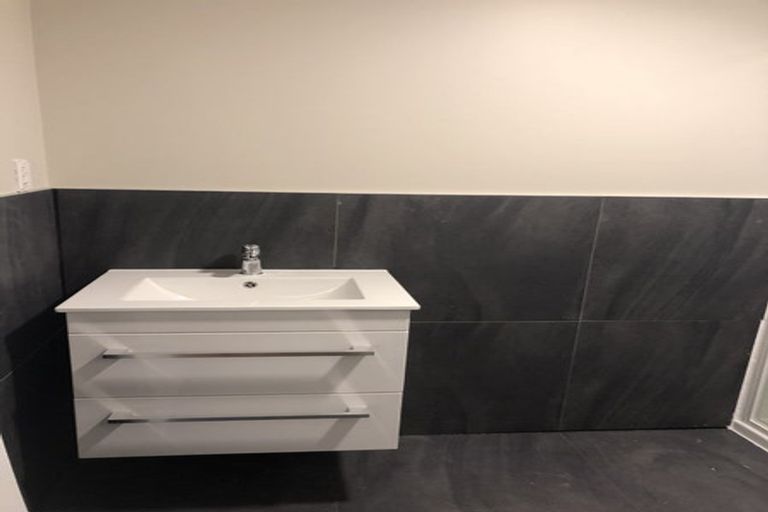 Photo of property in 38 Chaytor Street, Northland, Wellington, 6012