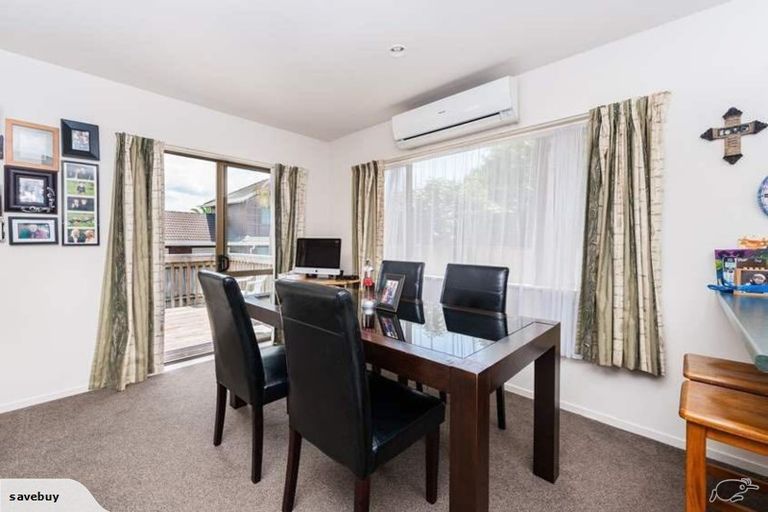 Photo of property in 8a Mcleod Road, Henderson, Auckland, 0612