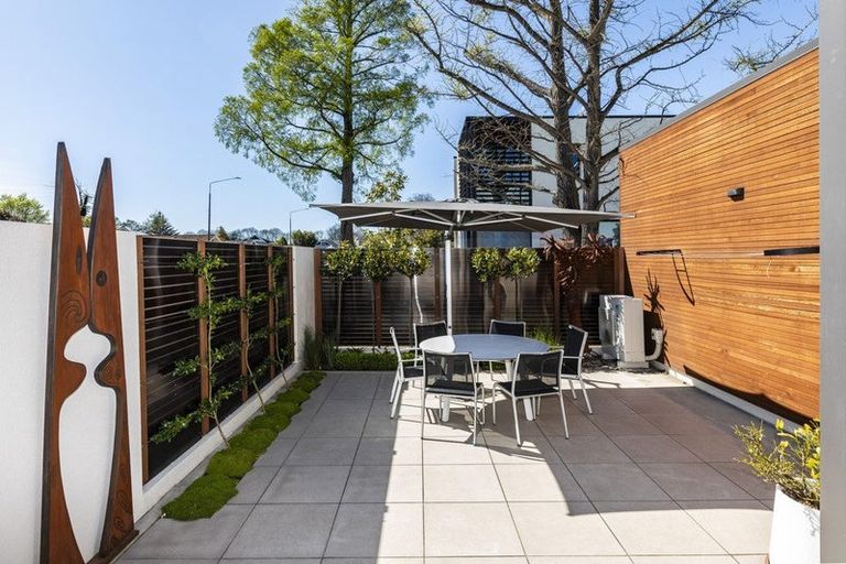 Photo of property in 140b Glandovey Road, Strowan, Christchurch, 8052