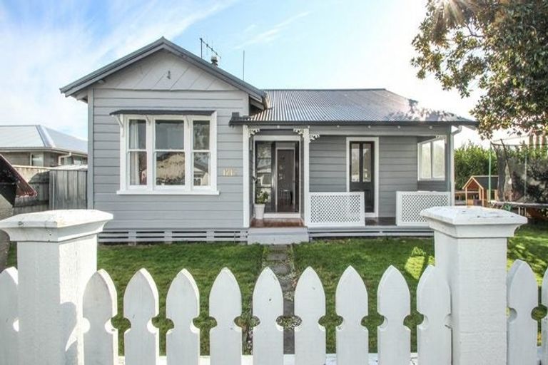Photo of property in 1212 Caroline Road, Mayfair, Hastings, 4122