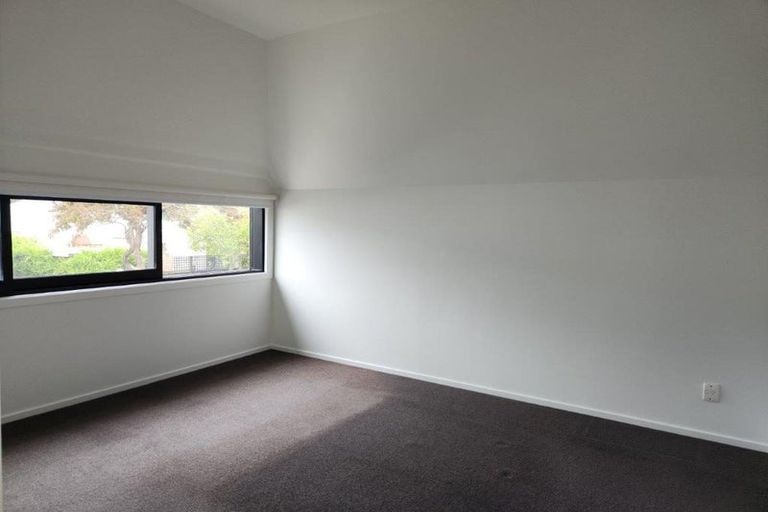 Photo of property in 14 Taylors Avenue, Bryndwr, Christchurch, 8052