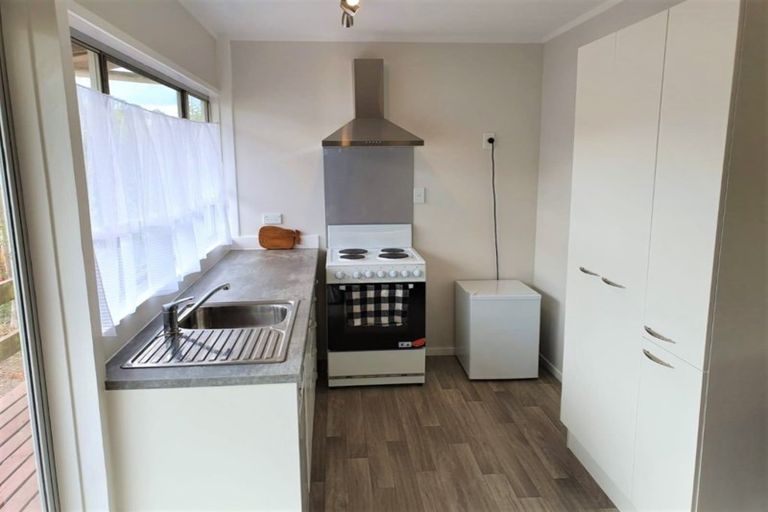 Photo of property in 64 Glenvar Road, Torbay, Auckland, 0630