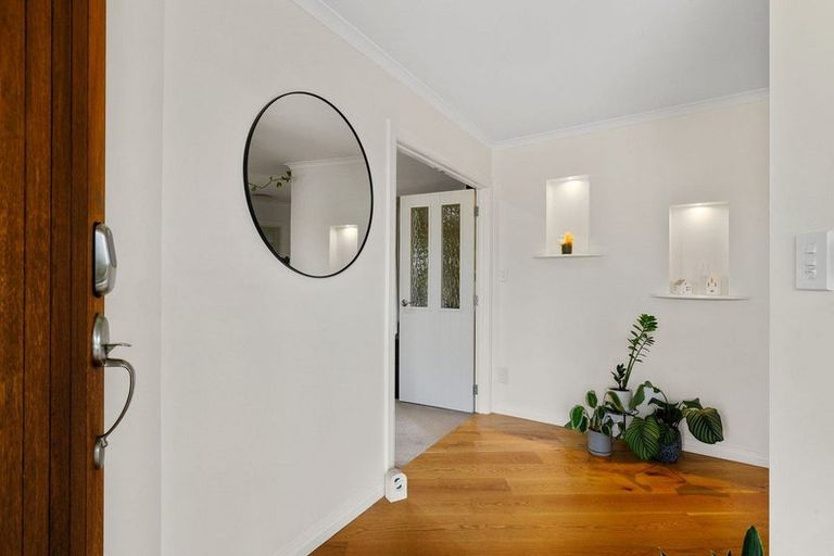 Photo of property in 19 Mirbeck Avenue, Cambridge, 3434