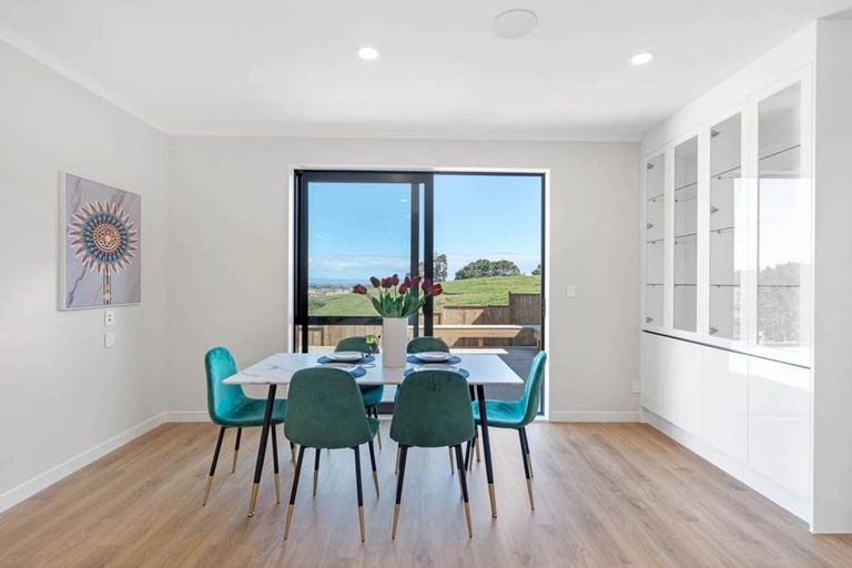 Photo of property in 20 Bendridge Street, Flat Bush, Auckland, 2019